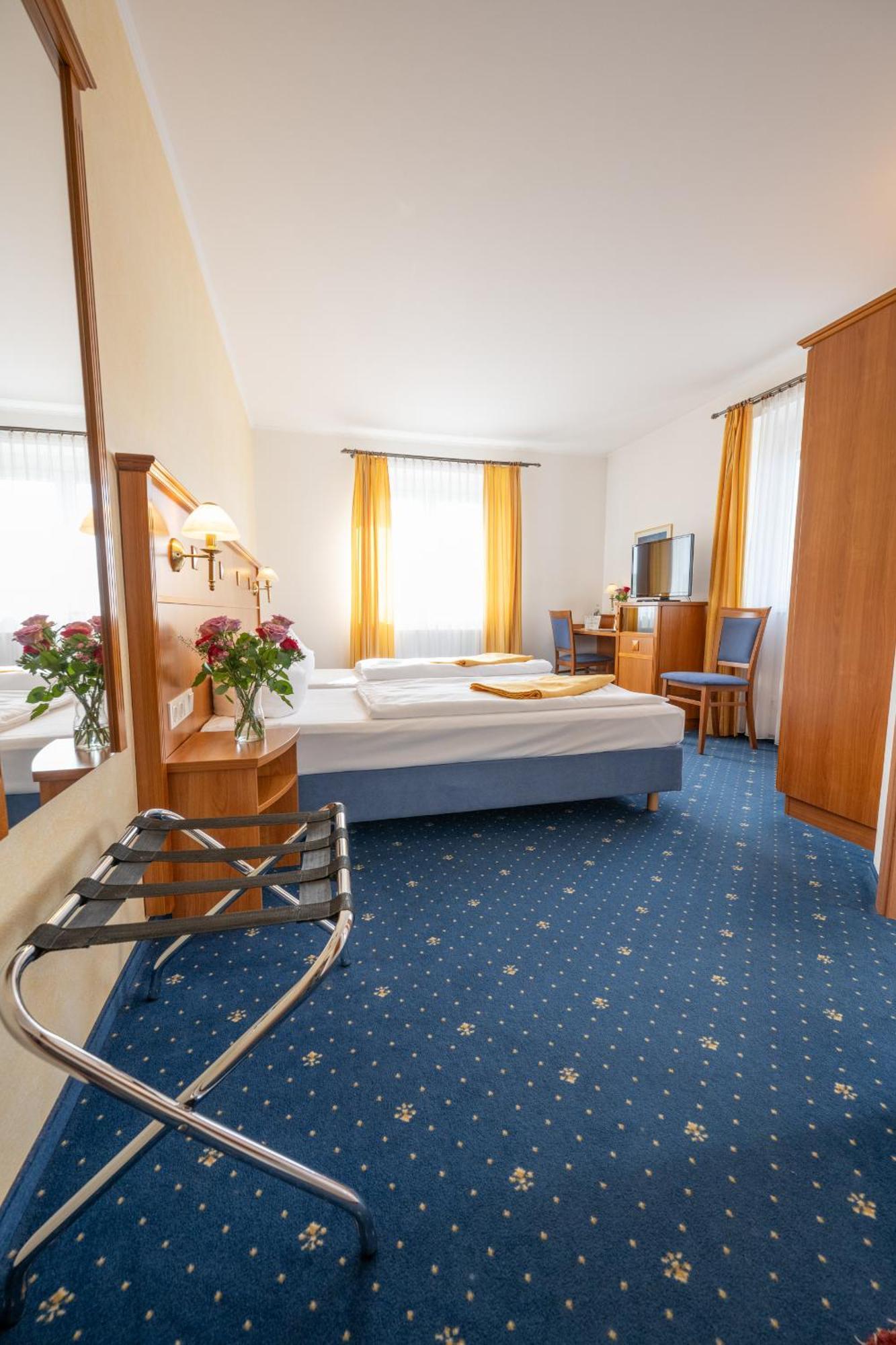 Hotel Haslbach Fgz Zeitlarn Zewnętrze zdjęcie